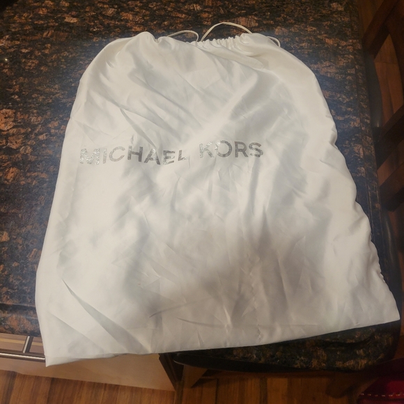 Michael Kors Red Studded Selma - Picture 4 of 6